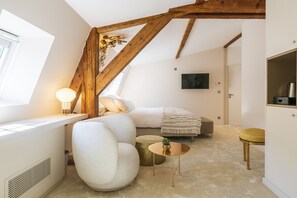 Superior Double Room, 1 Queen Bed | Premium bedding, memory foam beds, minibar, in-room safe - Belle Epoque  (Aix-les-Bains)