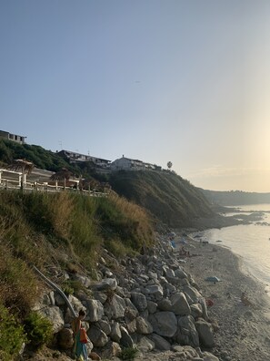 Beach nearby, sun-loungers