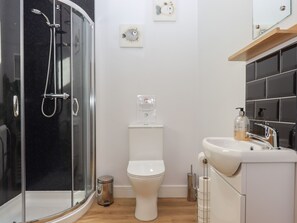 Shower - Adipit Stables (Bideford)