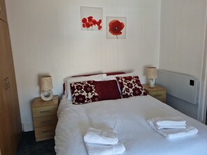 1 Schlafzimmer, Bügeleisen/Bügelbrett, WLAN, Bettwäsche