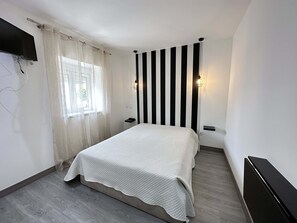 Comfort House | 2 bedrooms, individually decorated, individually furnished - Casa na Vila by Trip2Portugal (Figueiró dos Vinhos)