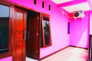 Exterior - NgeKost harian (Semarang)