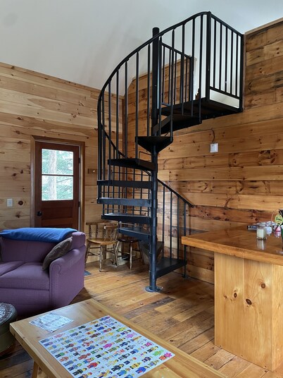 Escape from reality away to this beautiful off grid cabin located in Ticonderoga