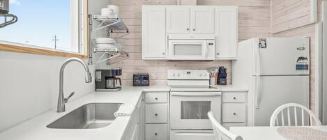 Rumah (4 Bedrooms) | Fasilitas properti