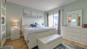 2 bedrooms, individually decorated, individually furnished, free WiFi