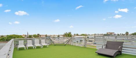 المنطقة المحيطة بالمنشأة