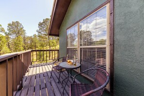 Studio (3 Bedrooms) | Property amenity - Castle House by Ruidoso Vacation Rentals (Ruidoso)