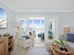 Condo (2 Bedrooms) | Servicio de la propiedad