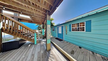 House (3 Bedrooms) | Property amenity