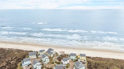The Salty Sandpiper by Silver Sands Vacation Rentals