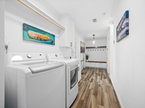 House (5 Bedrooms) | Property amenity