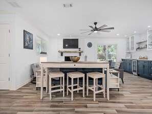 House (5 Bedrooms) | Property amenity