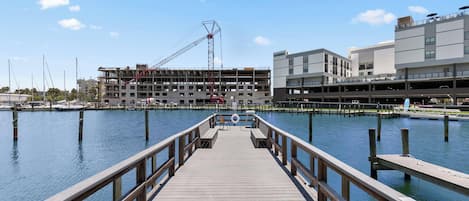 Condo (1 Bedroom) | Property amenity