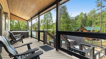 Studio (2 Bedrooms) | Property amenity