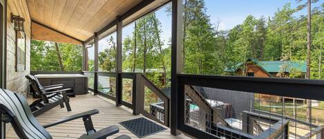 Studio (2 Bedrooms) | Property amenity