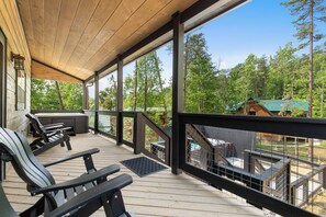 Property amenity - Spool Time by Smoky Cove Resort (Sevierville)