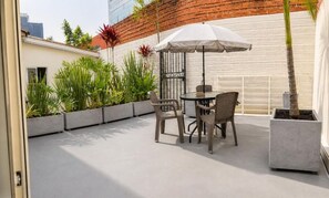 Unclassified image, 2 of 52, button - Luum Boutique Hotel (Medellín)