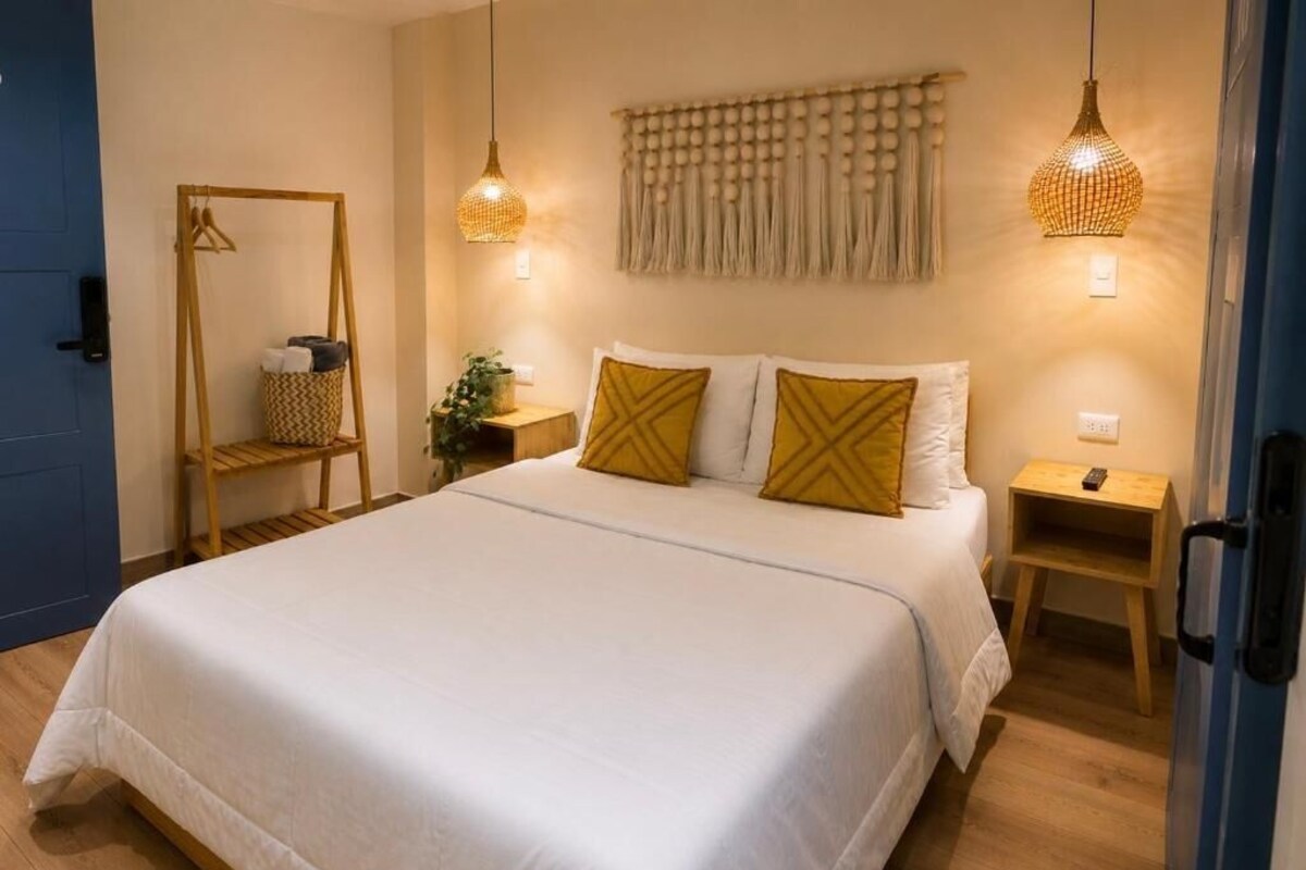 Standard Double Room | 1 bedroom, desk, soundproofing, iron/ironing board (on request)