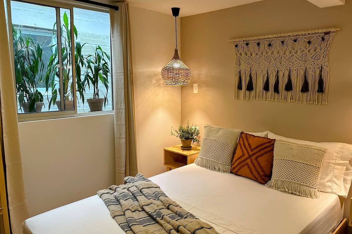 Classic Suite | 1 bedroom, individually decorated, desk, soundproofing