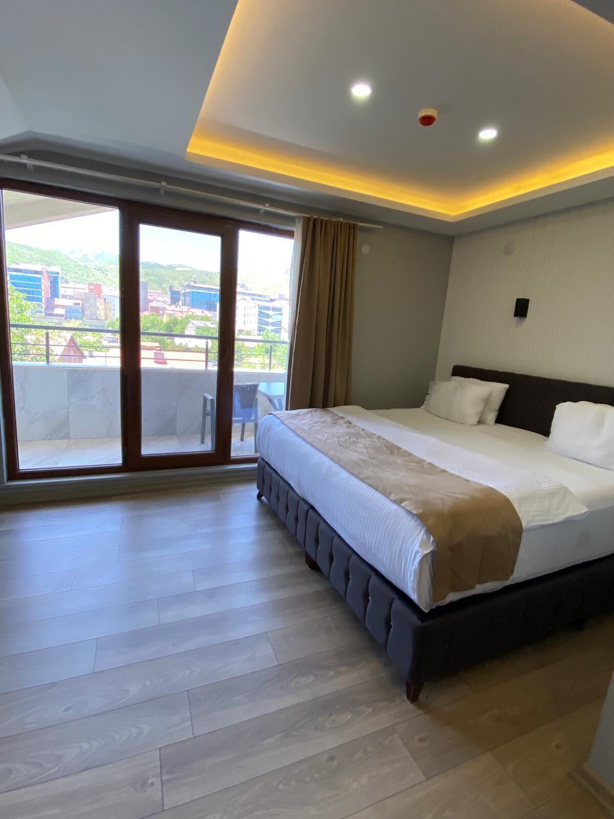 Design-Zimmer, Stadtblick | Bettwäsche aus ägyptischer Baumwolle, hochwertige Bettwaren