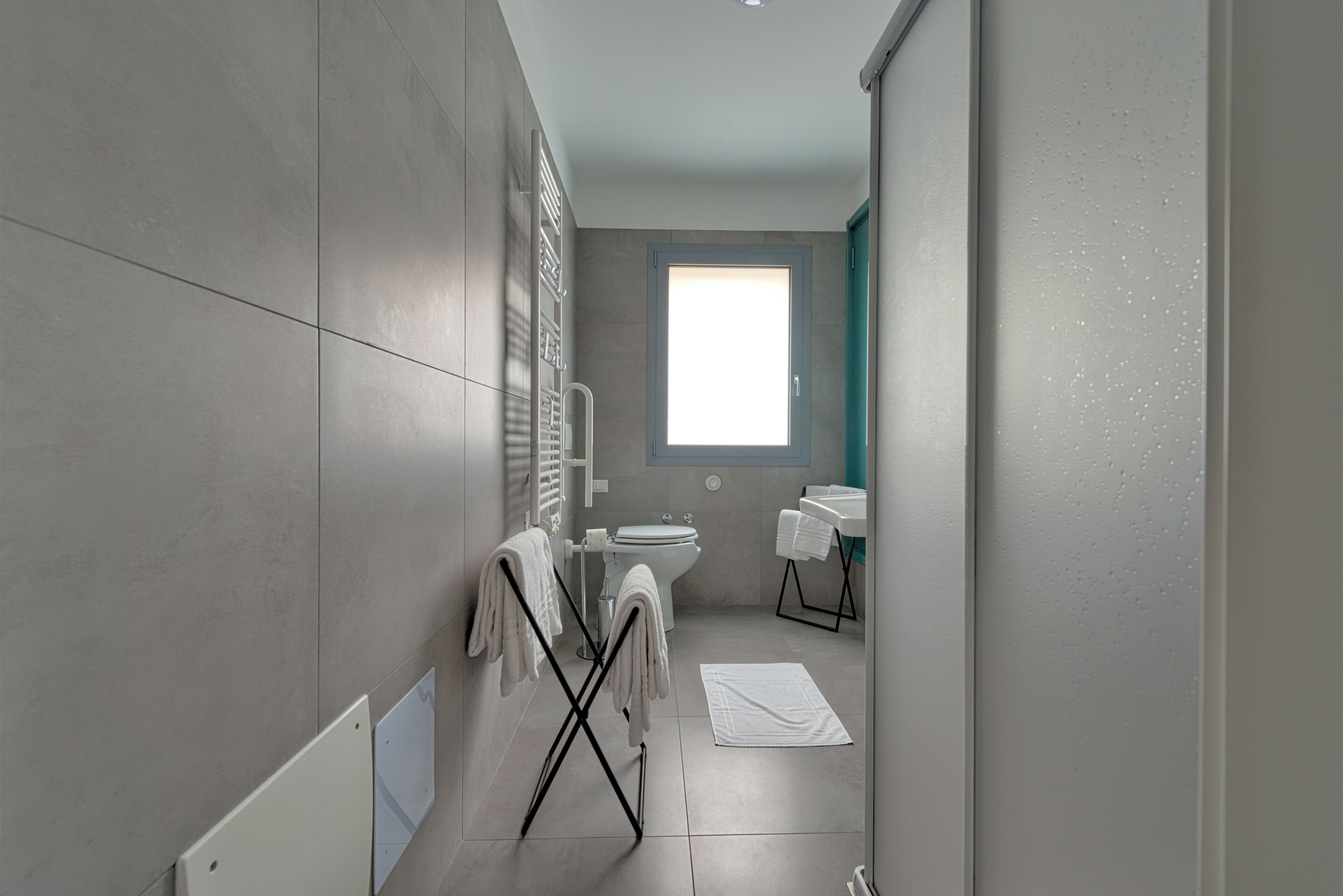 Quadrupla Exclusive - Camera X | Badezimmer | Dusche, Regendusche, Haartrockner, Bidet
