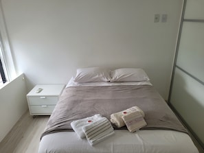 1 quarto, ferros/tábuas de passar roupa, Wi-Fi, roupa de cama