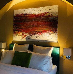1 bedroom, desk, soundproofing, iron/ironing board - Green Escape Guesthouse with Pool in Villa. (Toscana)