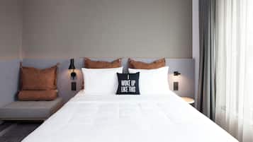 Zimmer, 1 Queen-Bett | Allergikerbettwaren, laptopgeeigneter Arbeitsplatz