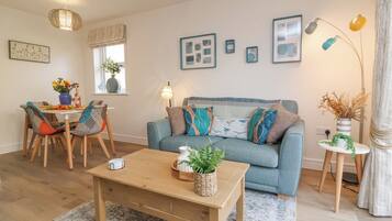 Cottage | Living area
