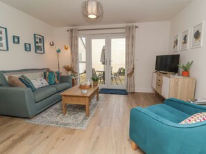 Cottage | Living area - Meadow Bay (Bideford)