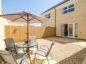 Terrace/patio - Meadow Bay (Bideford)