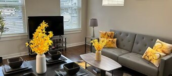 Serenity 1 King Bed/Pool