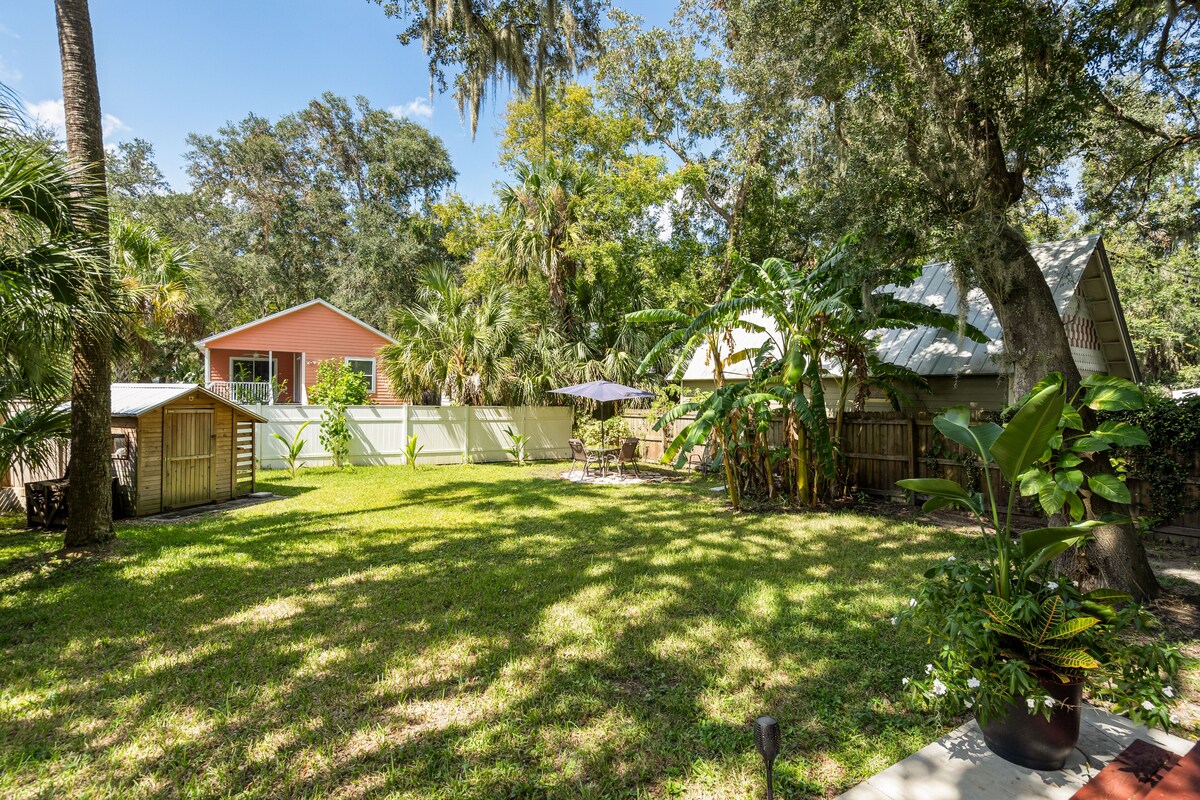 Photo 28 of Walking distance to down town and main attractions. Pet friendly, low prices