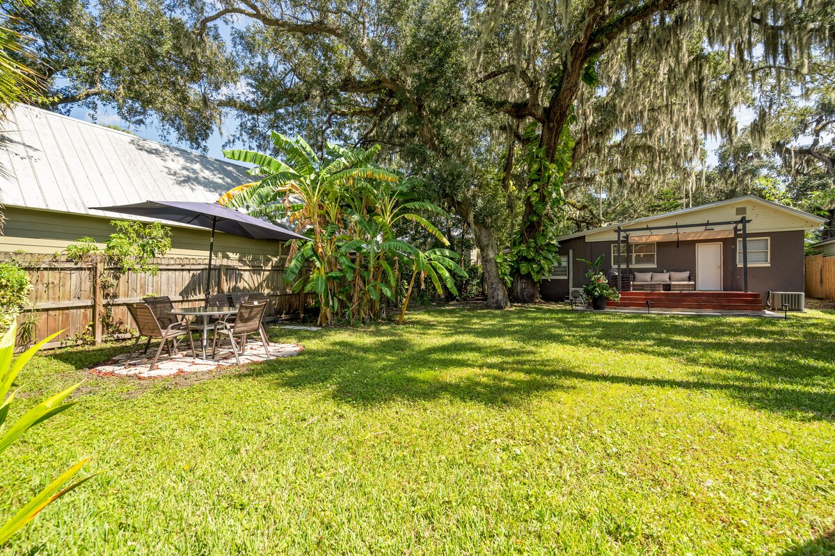 Photo 22 of Walking distance to down town and main attractions. Pet friendly, low prices