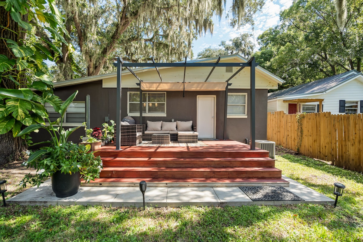 Photo 31 of Walking distance to down town and main attractions. Pet friendly, low prices