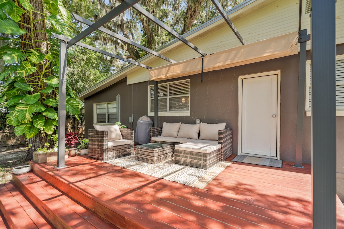Photo 32 of Walking distance to down town and main attractions. Pet friendly, low prices
