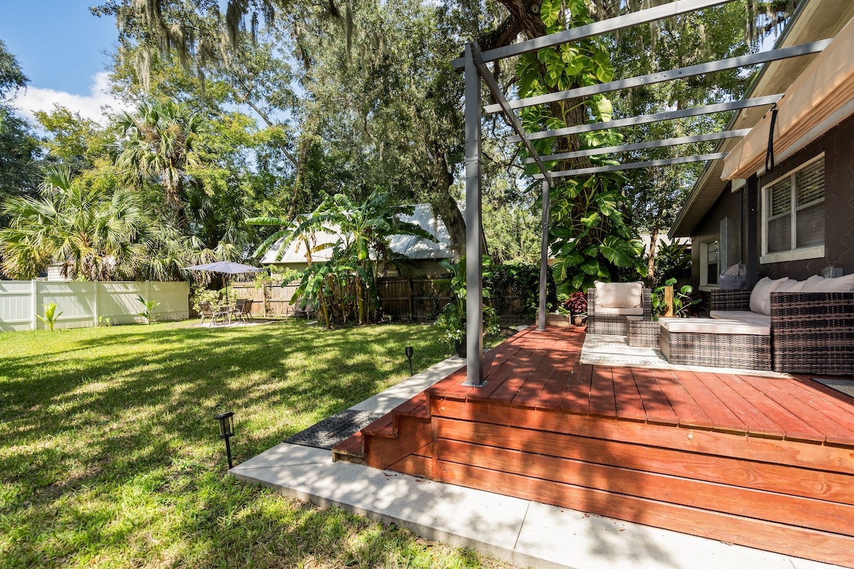 Photo 30 of Walking distance to down town and main attractions. Pet friendly, low prices