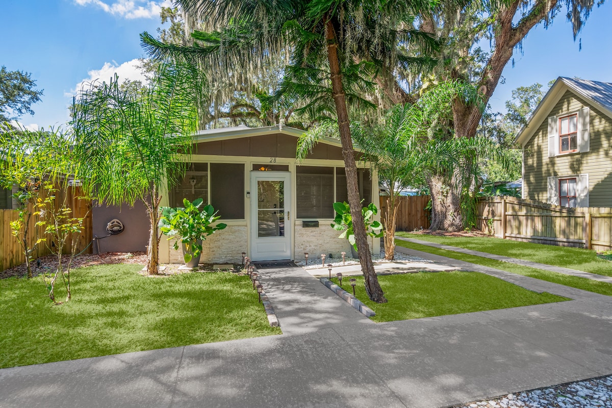 Photo 23 of Walking distance to down town and main attractions. Pet friendly, low prices
