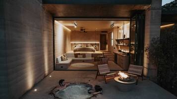 Estúdio | Roupas de cama premium, frigobar, cofres nos quartos, cortinas blackout