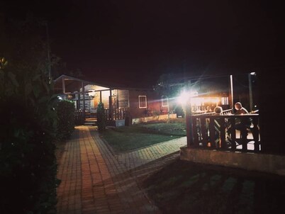 Wooden cabin 100 m from the lake, Pollino National Park, Pets allowed