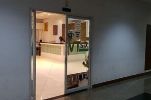Exterior - Vtsix Condo Rentals at View Talay 6 Pattaya (Pattaya)