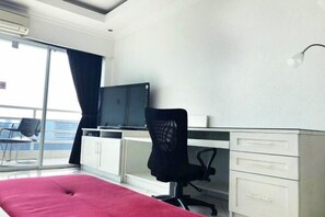 Room - Vtsix Condo Rentals at View Talay 6 Pattaya (Pattaya)