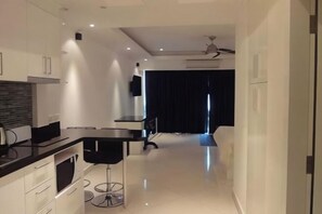 Interior - Vtsix Condo Rentals at View Talay 6 Pattaya (Pattaya)