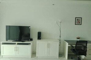Room - Vtsix Condo Rentals at View Talay 6 Pattaya (Pattaya)