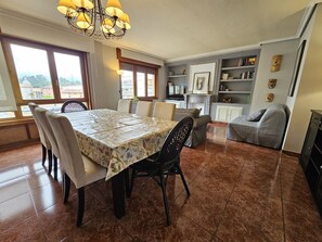 Dining - 15A04 Duplex con garaje Llanes centro (Llanes)