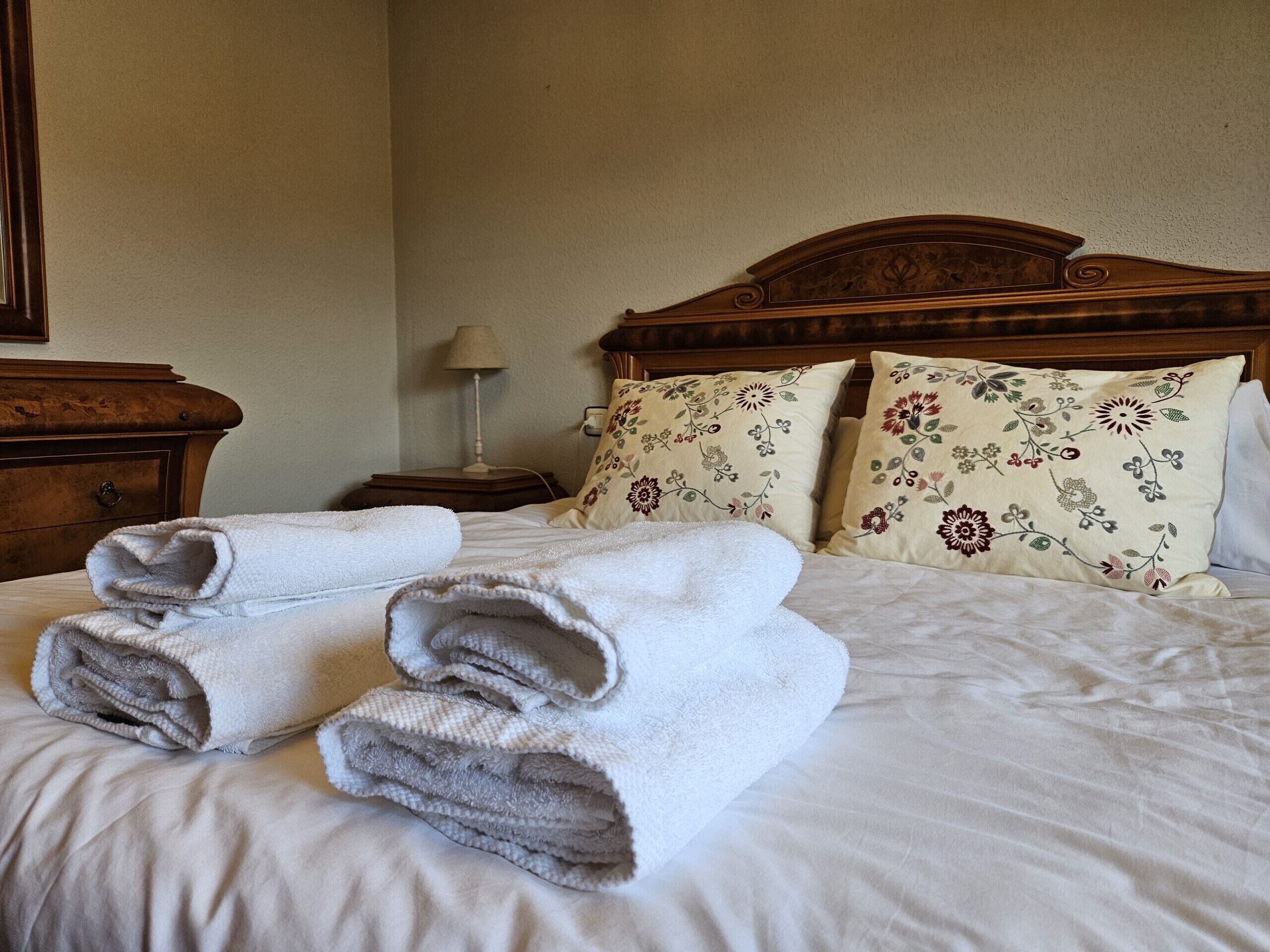 2 chambres, Wi-Fi gratuit, draps fournis