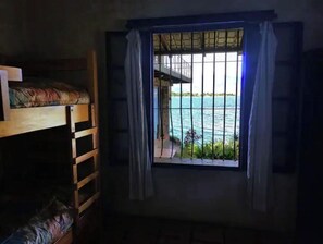 4 chambres, Wi-Fi, literie fournie