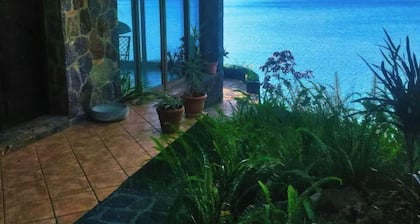 Private beachfront Lake House - Cerro de Oro