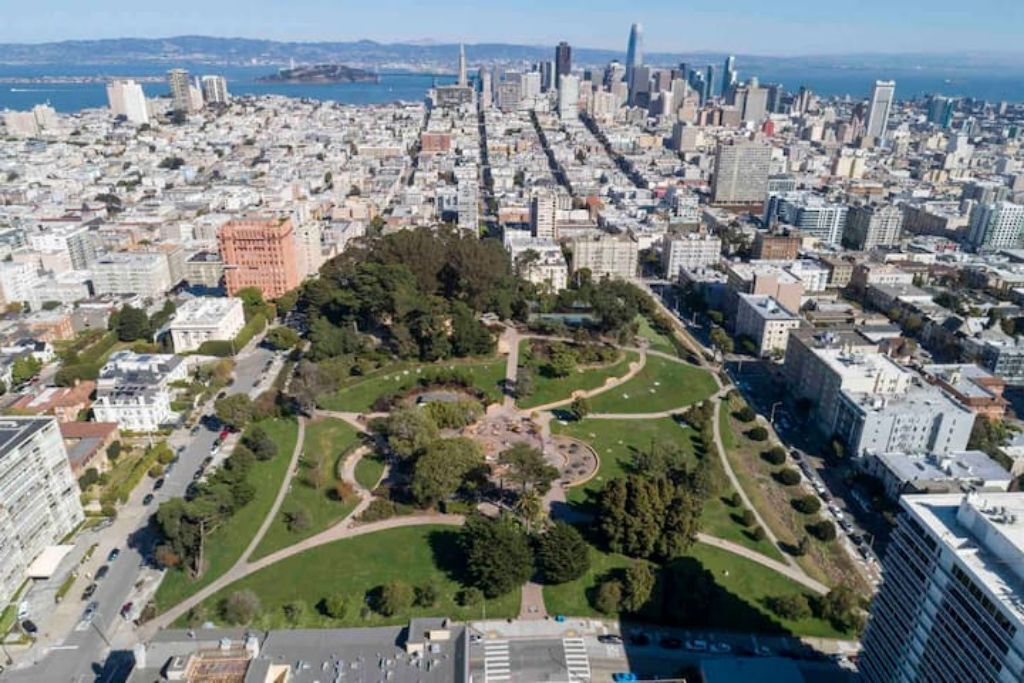 Aerial view of Lafayette Park from one side