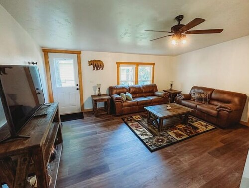 Mooseyard Lodge